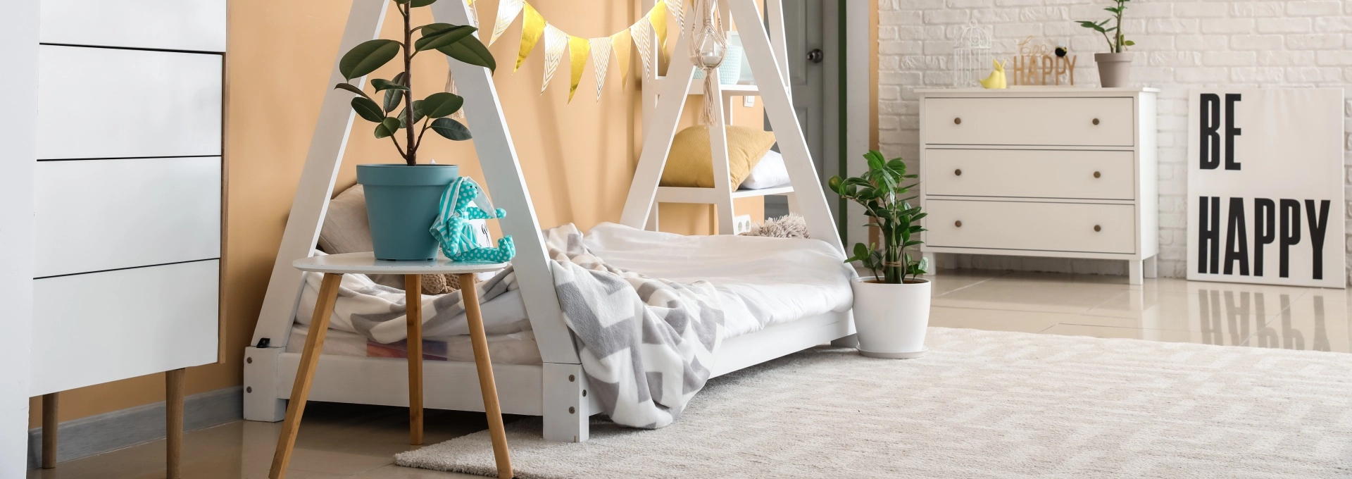 lit pour enfants en bois